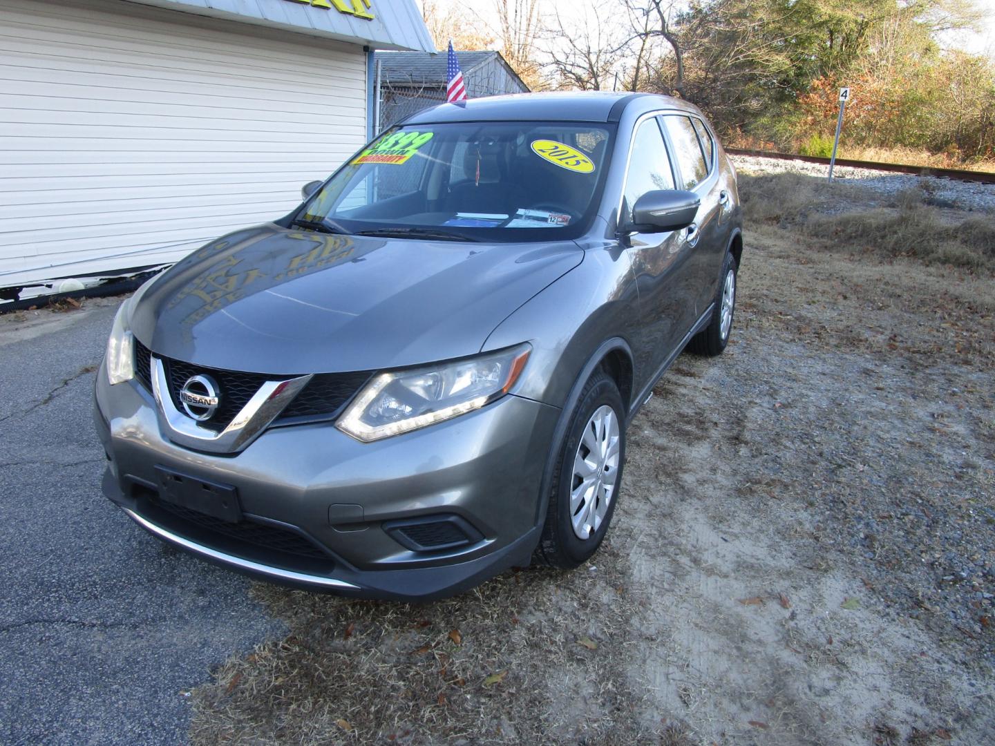 2010 Gray Nissan Rogue S AWD (JN8AS5MV6AW) with an 2.5L L4 DOHC 16V engine, CVT transmission, located at 2553 Airline Blvd, Portsmouth, VA, 23701, (757) 488-8331, 36.813889, -76.357597 - Down Payment: $799 Weekly Payment: $100 APR: 23.9% Repayment Terms: 42 Months ***CALL ELIZABETH SMITH - DIRECTOR OF MARKETING @ 757-488-8331 TO SCHEDULE YOUR APPOINTMENT TODAY AND GET PRE-APPROVED RIGHT OVER THE PHONE*** - Photo#1